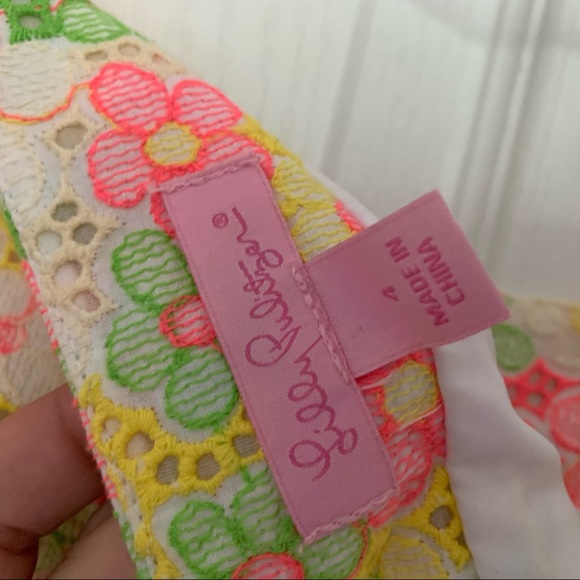 Lilly Pulitzer mini skirt - Picture 3 of 4